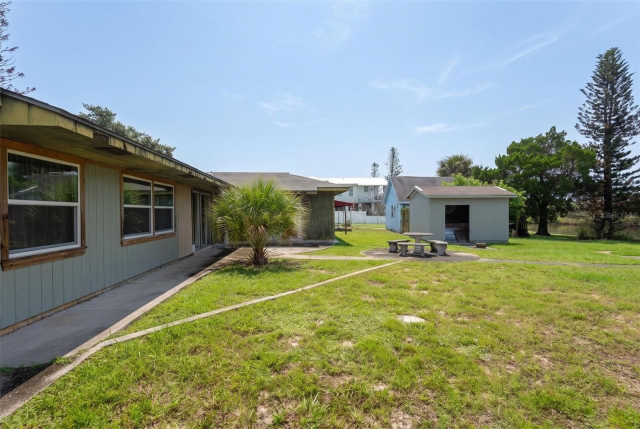 21 Cunningham Drive, New Smyrna Beach, FL 32168 Photo