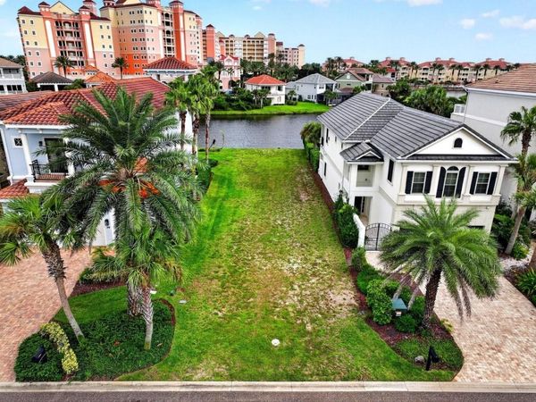 41 NORTHSHORE AVENUE , PALM COAST, FL 32137