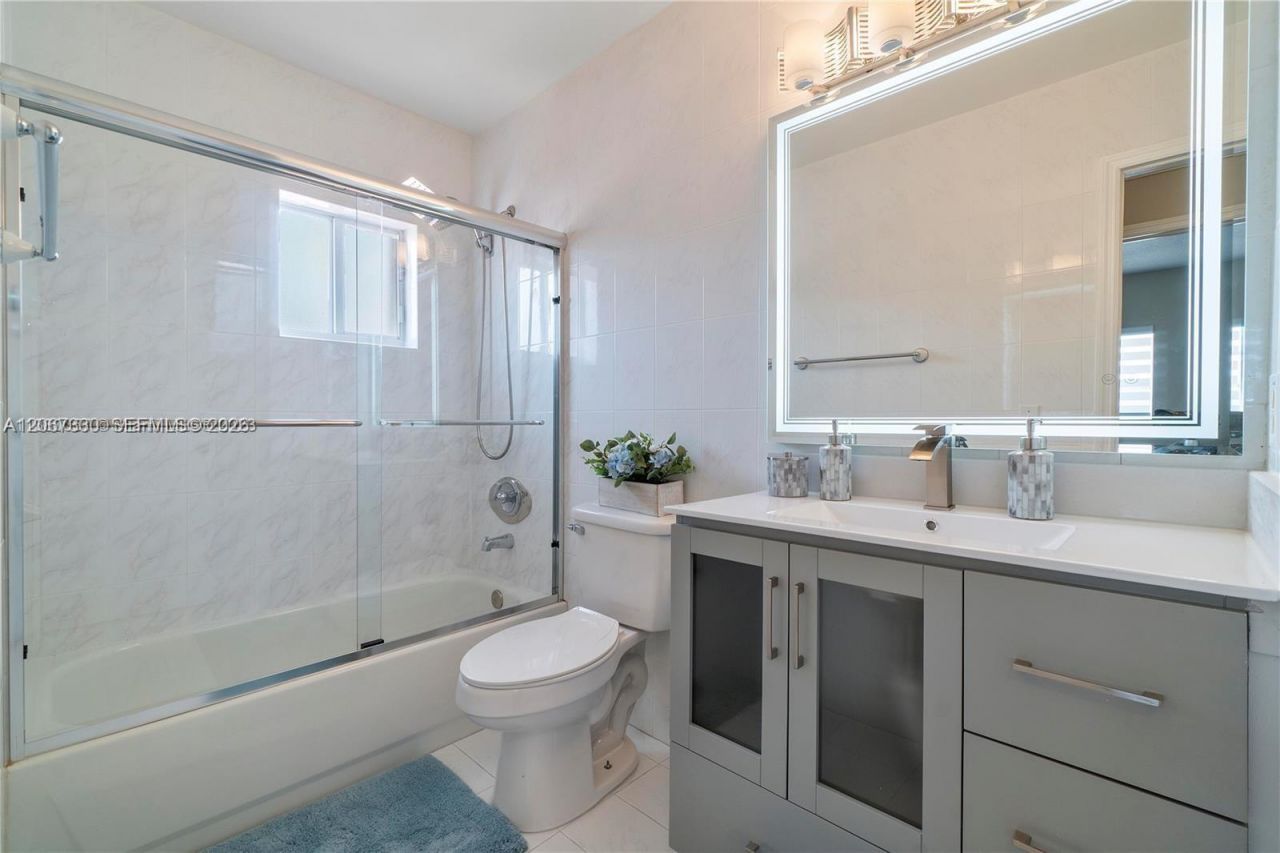 14279 SW 166th St , Unit 14279, Miami, FL 33177 Photo