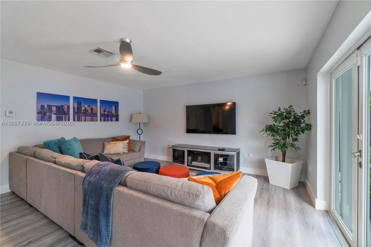 14279 SW 166th St , Unit 14279, Miami, FL 33177 Photo