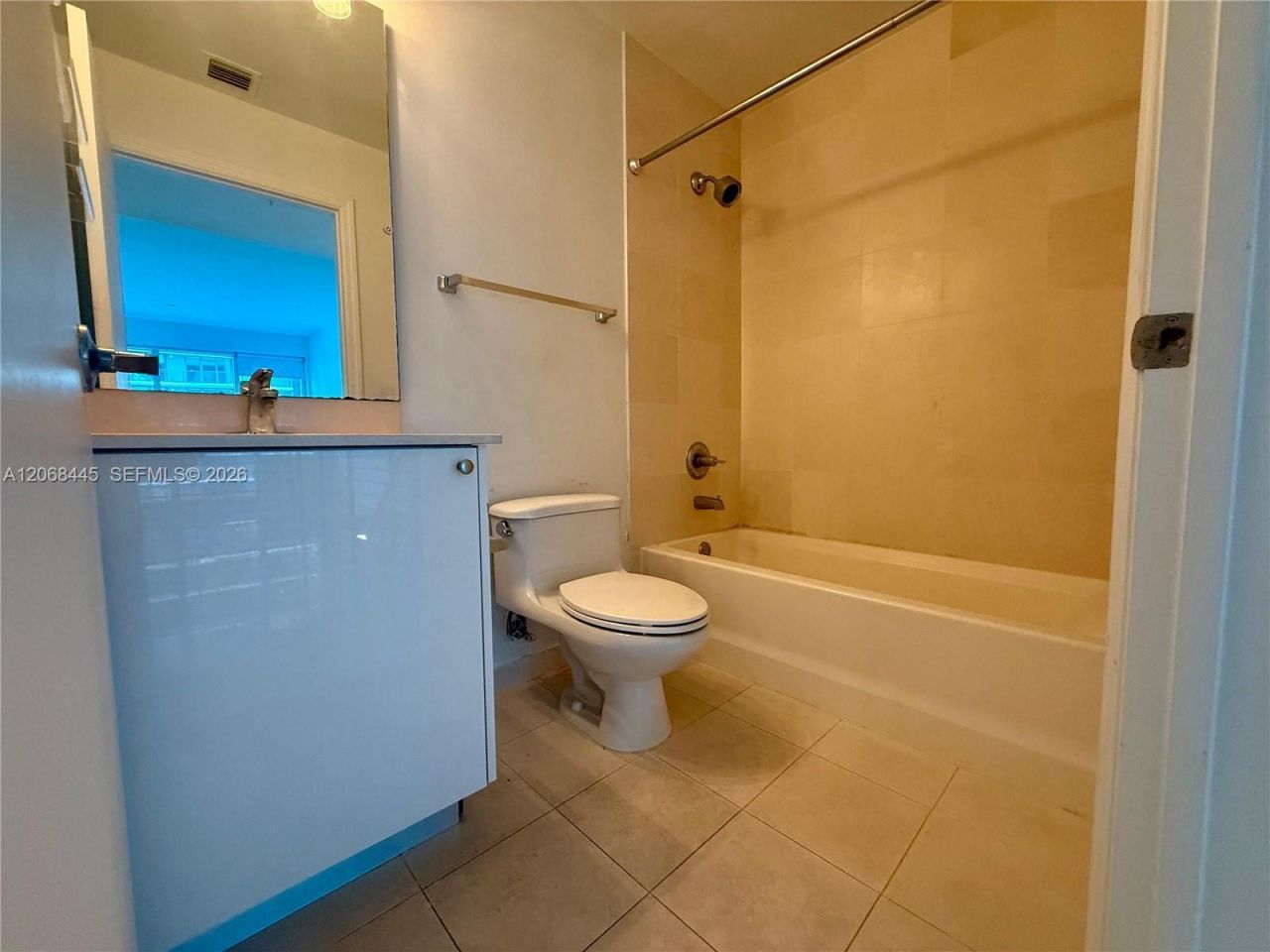 60 SW 13th St, Unit 1618, Miami, FL 33130 Photo
