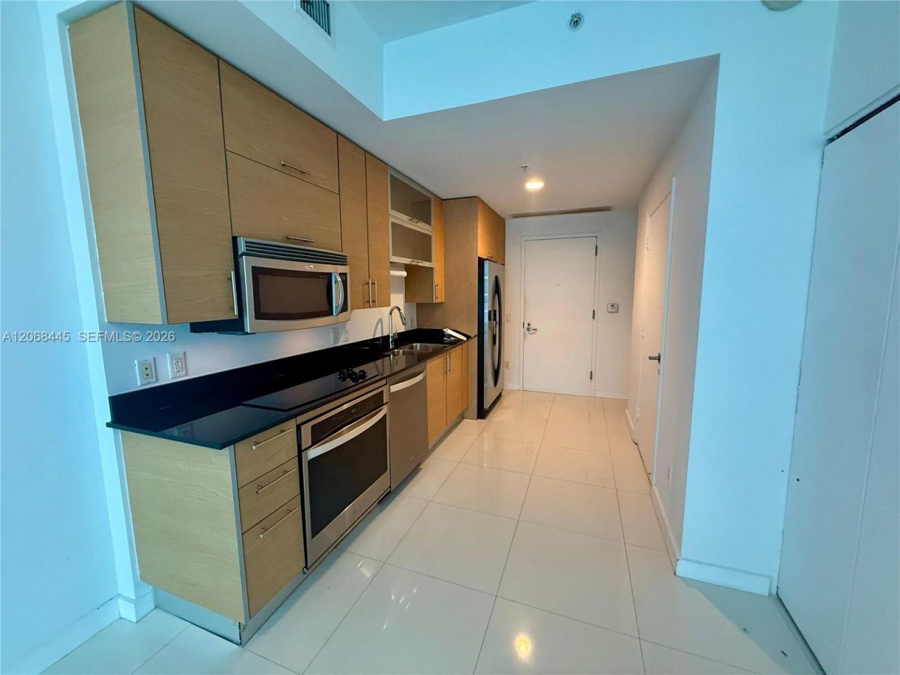 60 SW 13th St, Unit 1618, Miami, FL 33130 Photo