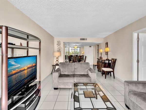 9273 Collins Ave , Unit 308, Surfside, FL 33154