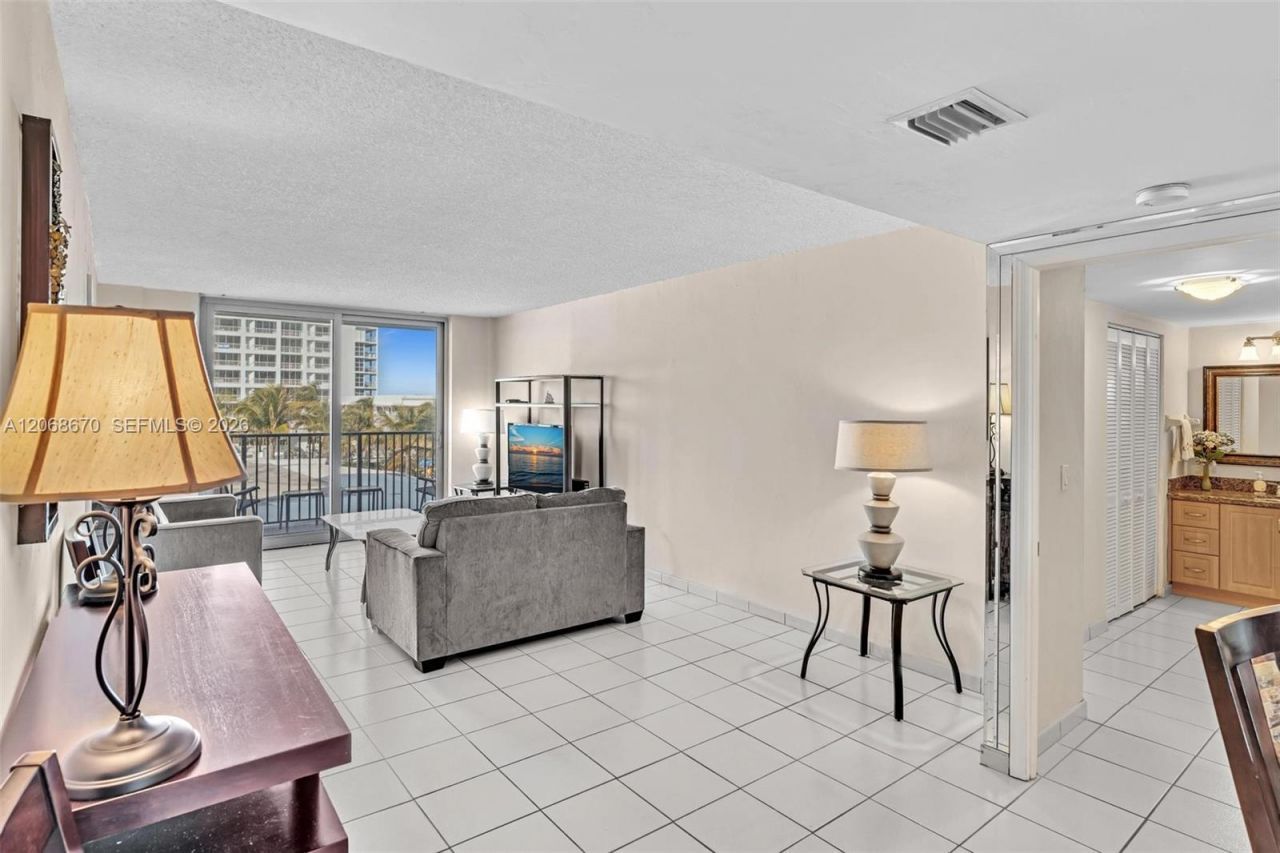9273 Collins Ave , Unit 308, Surfside, FL 33154 Photo