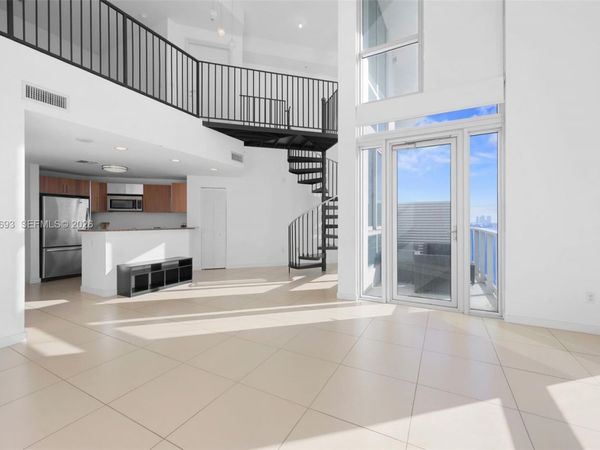 300 S Biscayne Blvd, Unit L-1214, Miami, FL 33131