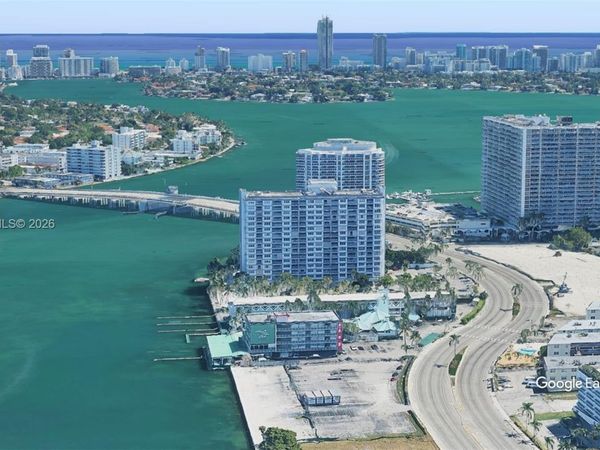 1865 79th St Cswy , Unit 2J, North Bay Village, FL 33141