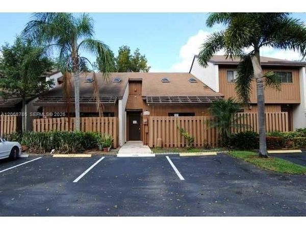 4157 SW 85th Ave , Unit 3, Davie, FL 33328