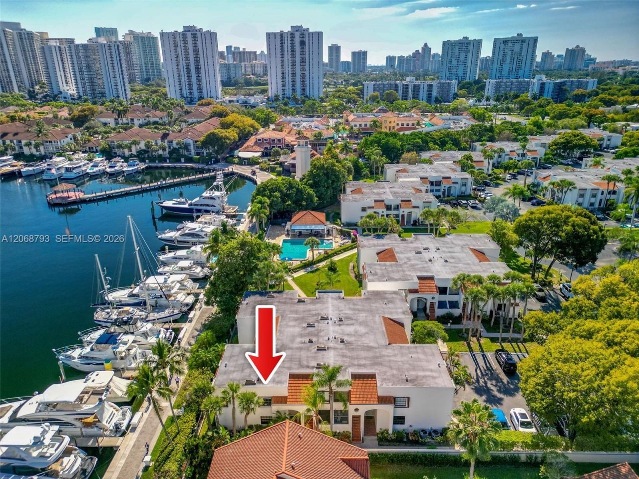 3549 Magellan Cir , Unit 418, Aventura, FL 33180 Photo