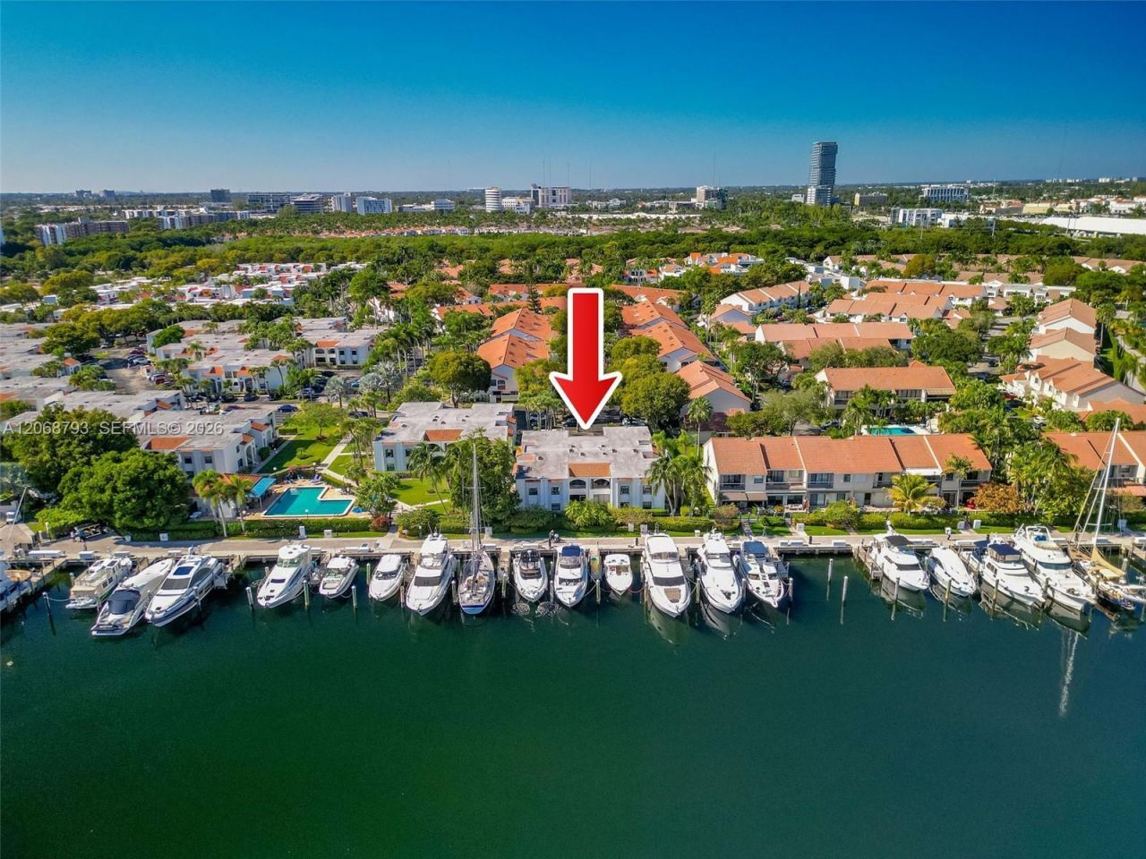 3549 Magellan Cir , Unit 418, Aventura, FL 33180 Photo
