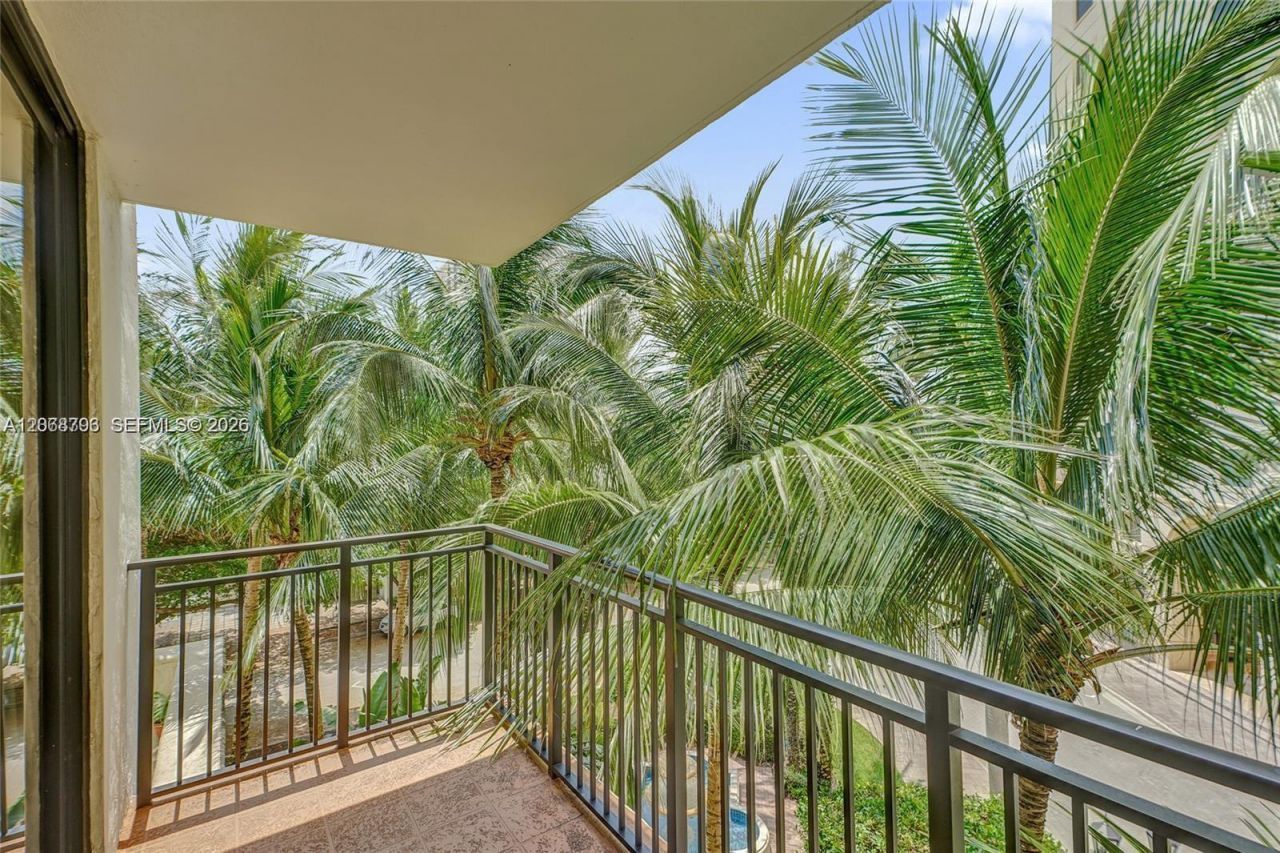 888 S Douglas Rd , Unit 304, Coral Gables, FL 33134 Photo