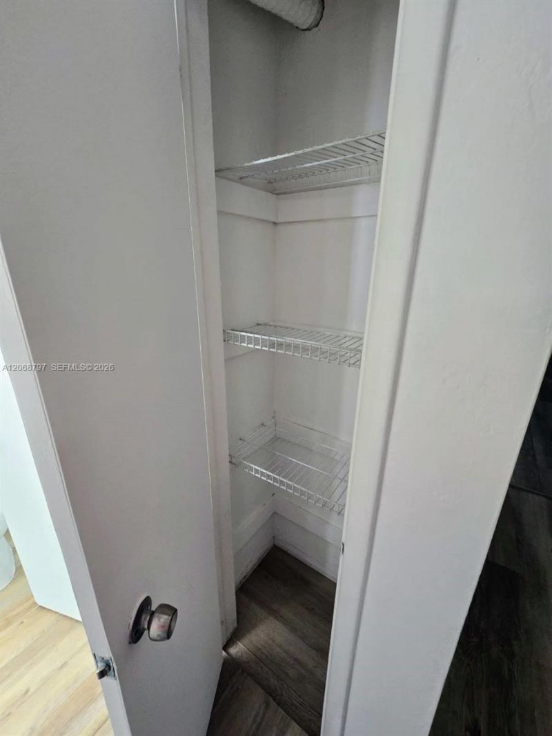 1255 Marseille , Unit 21, Miami Beach, FL 33141 Photo