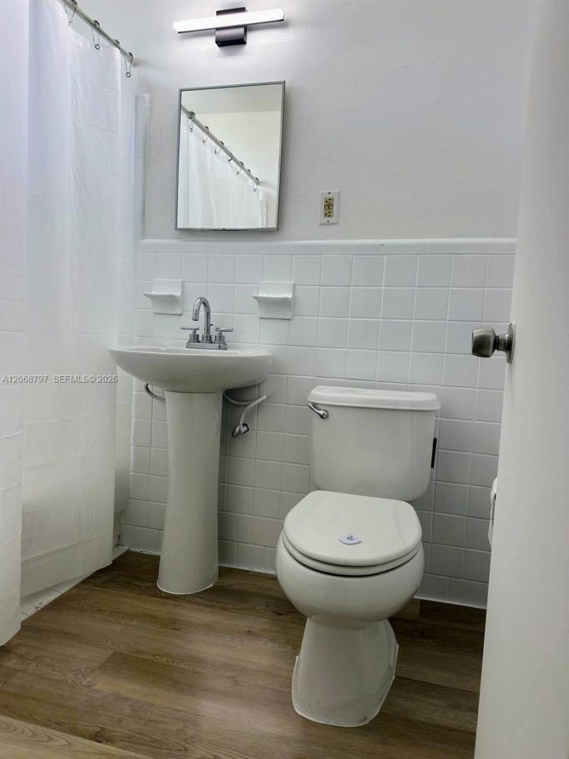 1255 Marseille , Unit 21, Miami Beach, FL 33141 Photo