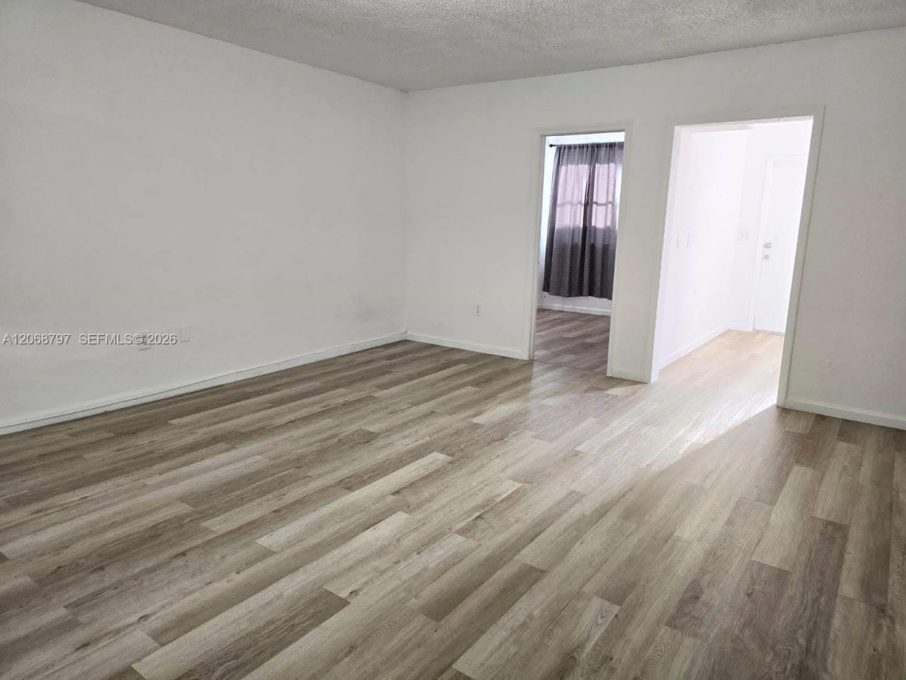 1255 Marseille , Unit 21, Miami Beach, FL 33141 Photo