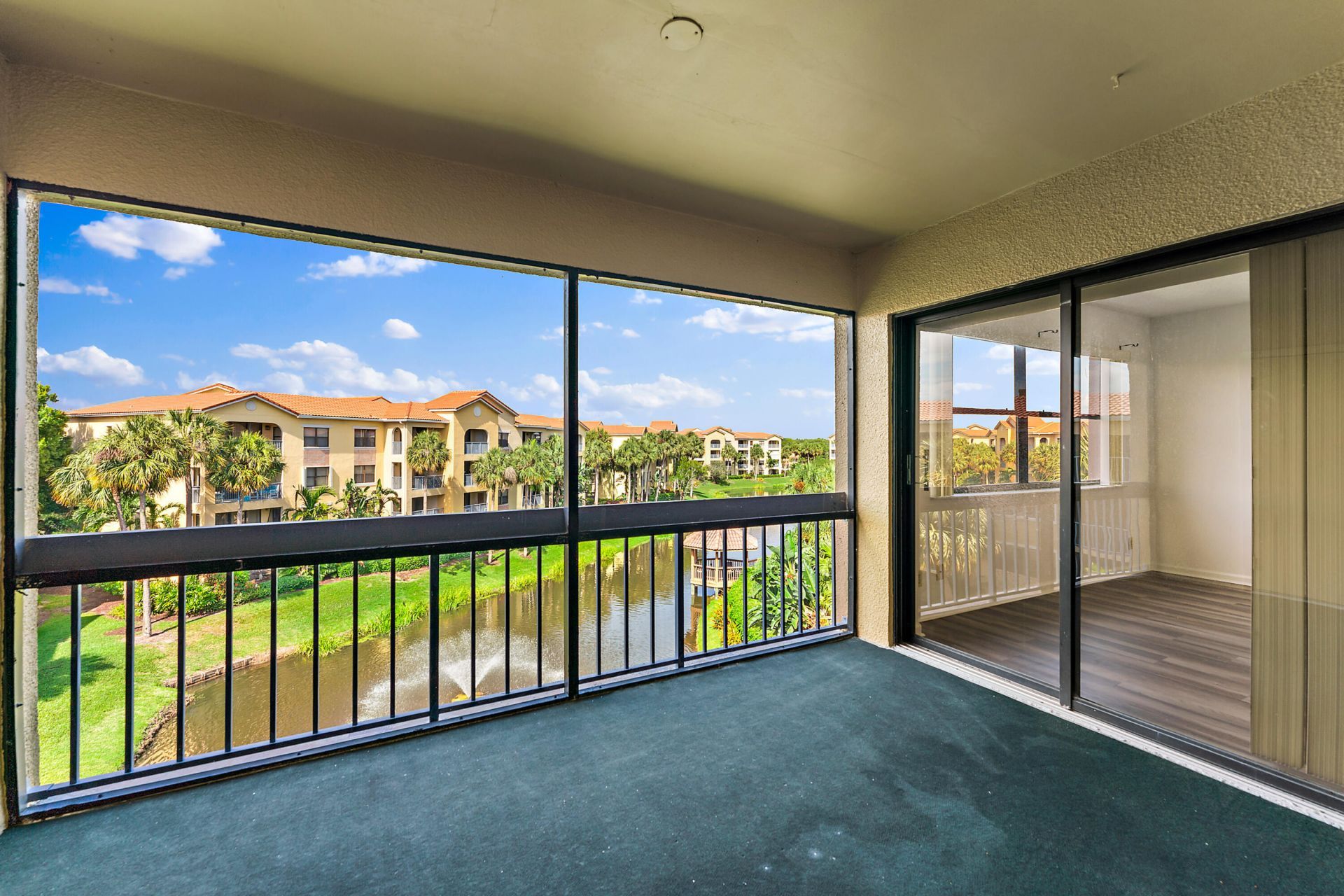 700 Uno Lago Drive, Unit 404, Juno Beach, FL 33408 Photo