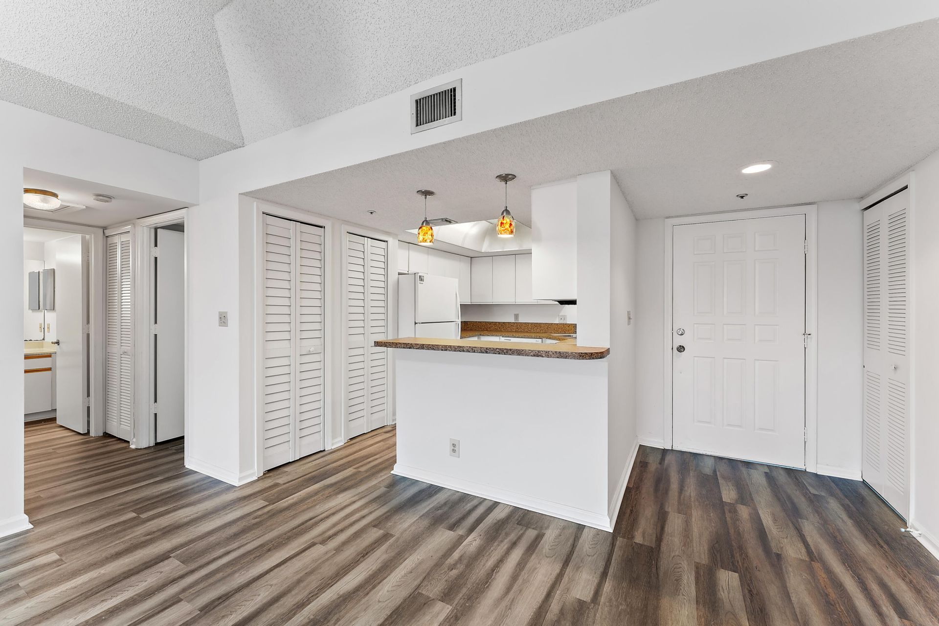 700 Uno Lago Drive, Unit 404, Juno Beach, FL 33408 Photo
