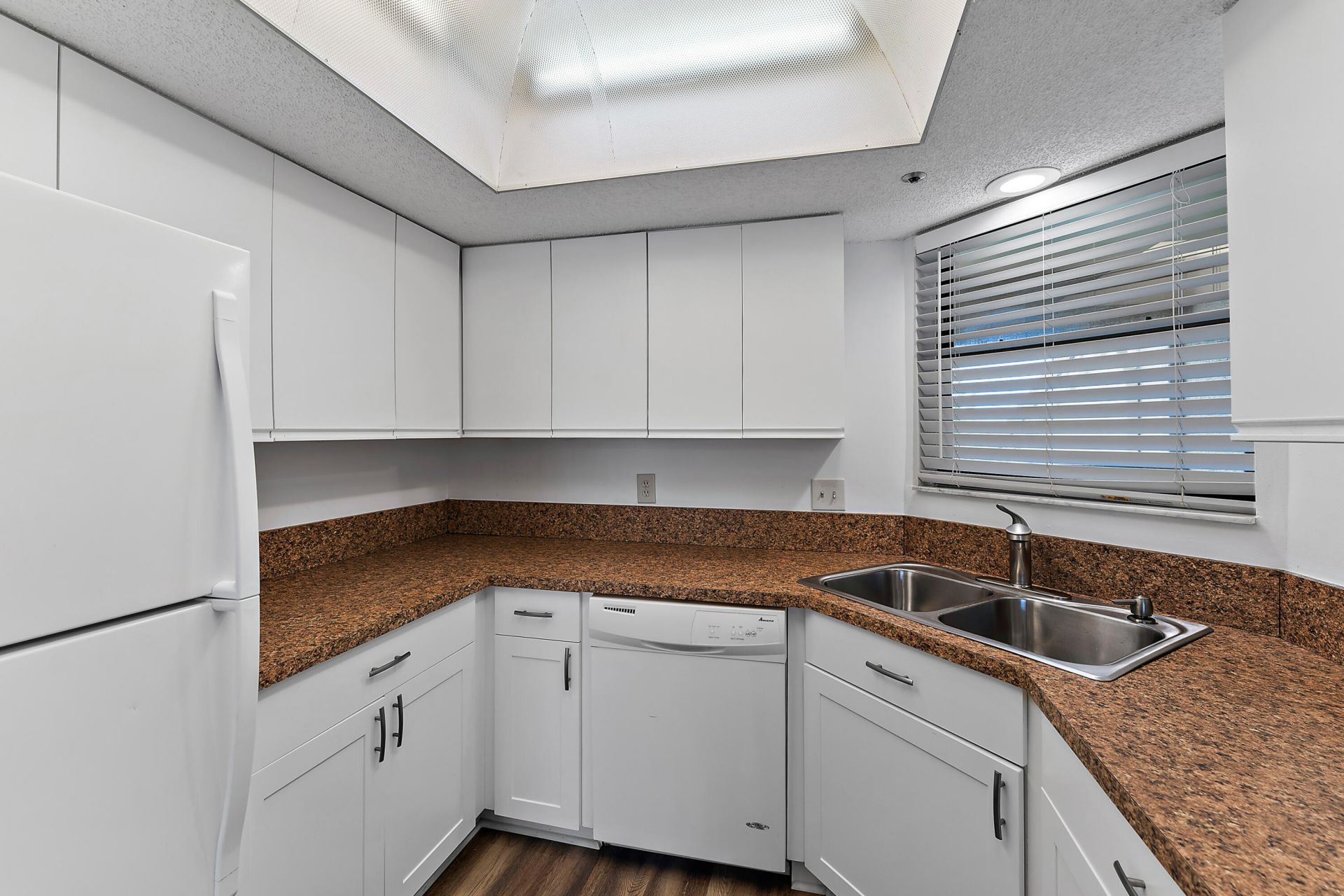700 Uno Lago Drive, Unit 404, Juno Beach, FL 33408 Photo