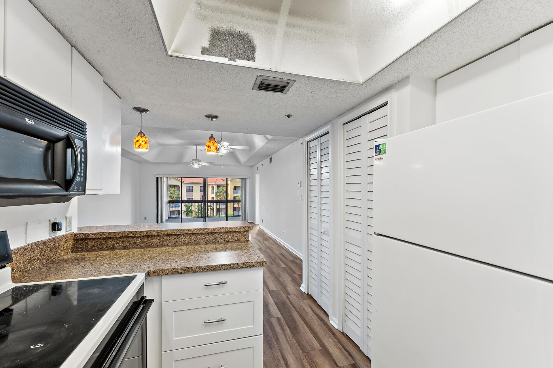 700 Uno Lago Drive, Unit 404, Juno Beach, FL 33408 Photo