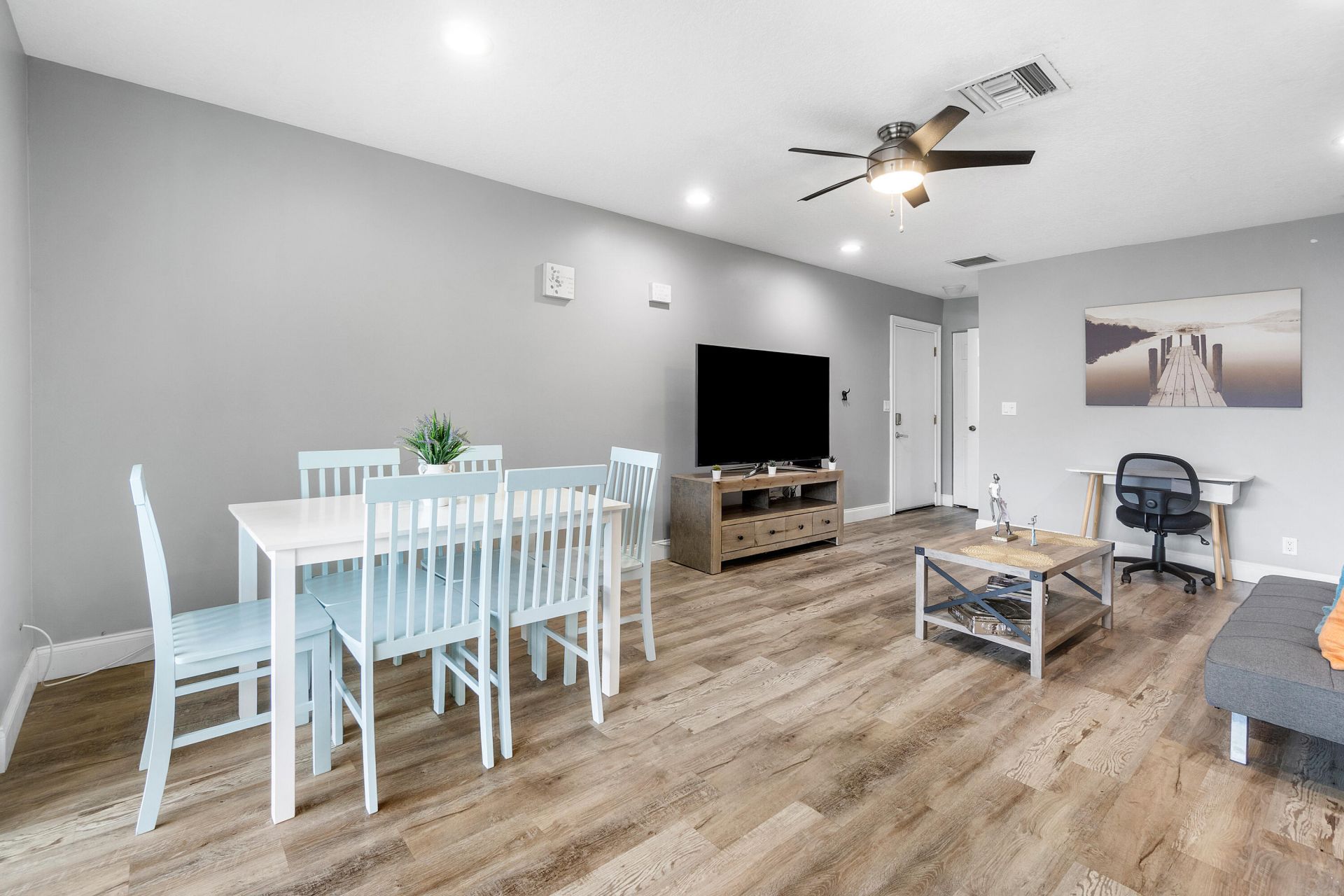 126 Sparrow Drive, Unit 11B, Royal Palm Beach, FL 33411 Photo