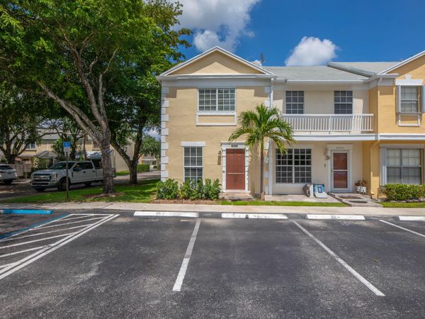 2900 DORCHESTER Lane, Unit 2900, Cooper City, FL 33026