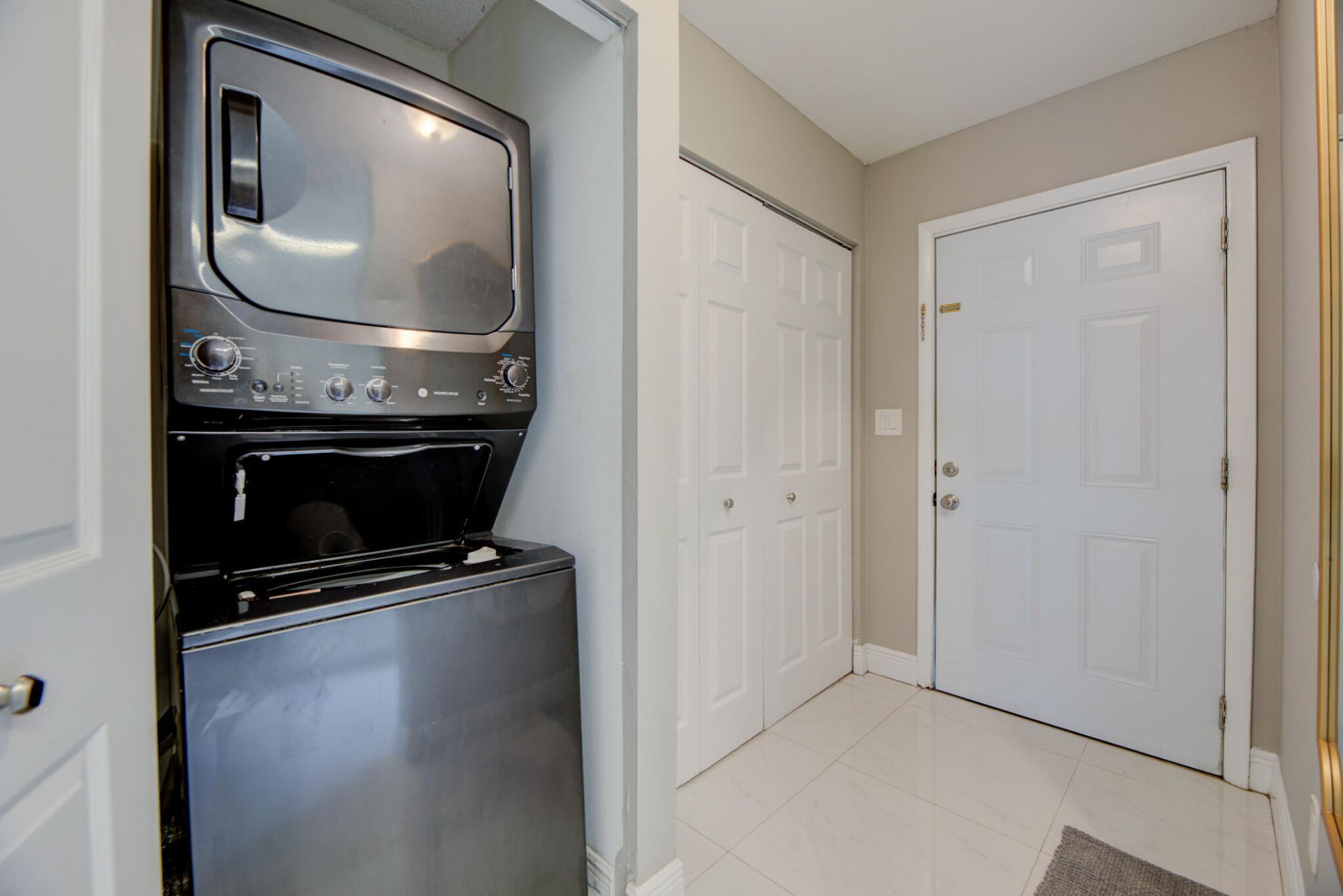 2900 Dorchester Lane, Unit 2900, Cooper City, FL 33026 Photo