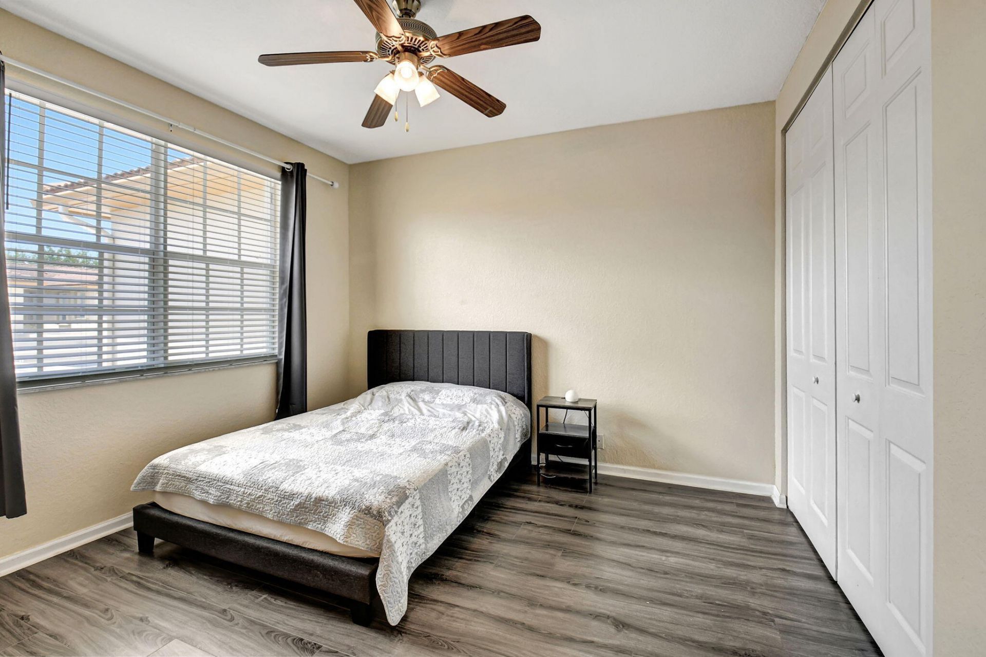 608 NW 25th Avenue, Boynton Beach, FL 33426 Photo
