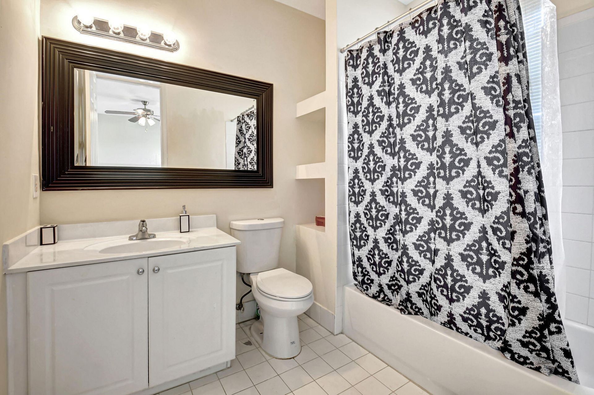 608 NW 25th Avenue, Boynton Beach, FL 33426 Photo