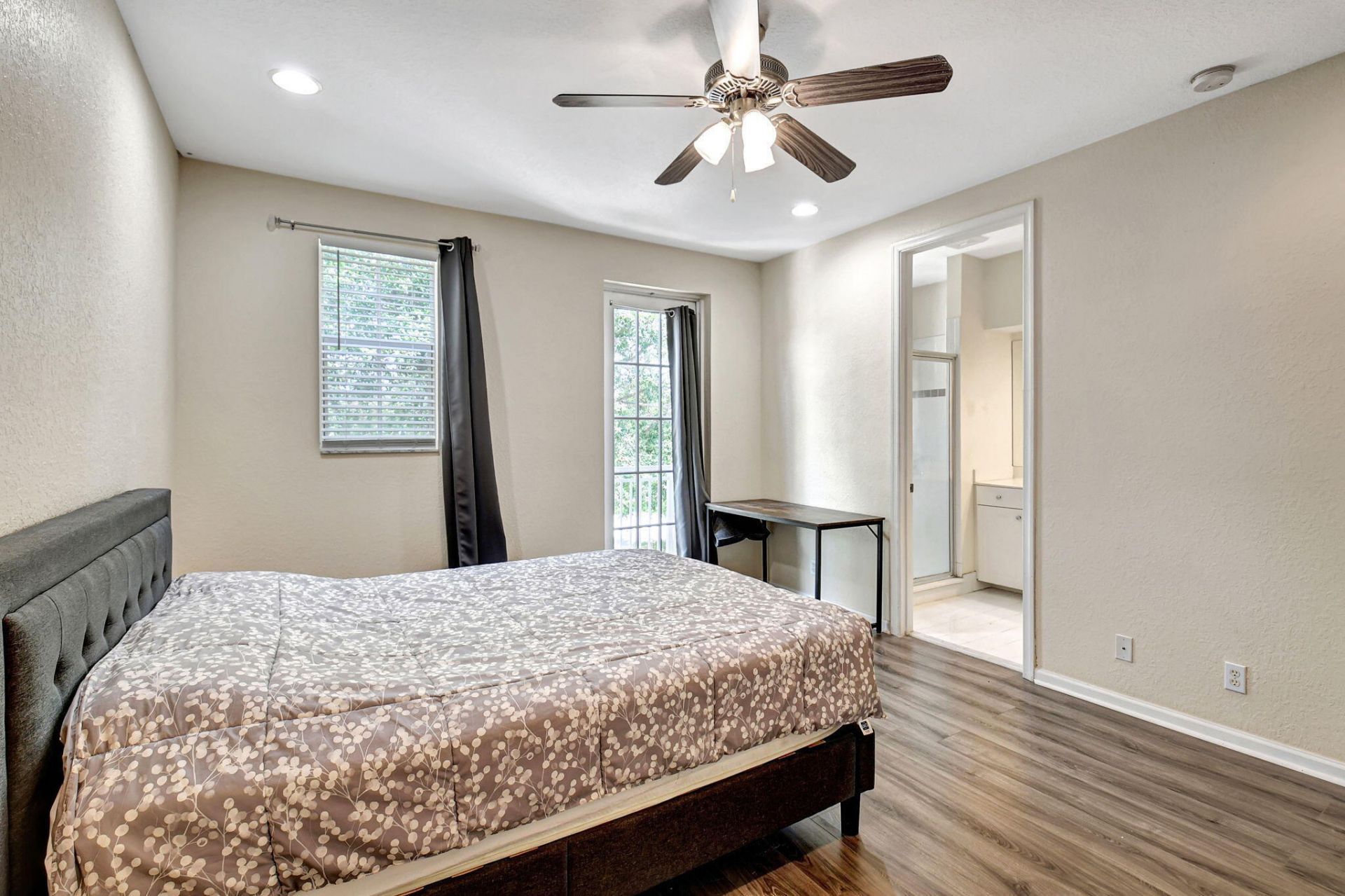 608 NW 25th Avenue, Boynton Beach, FL 33426 Photo