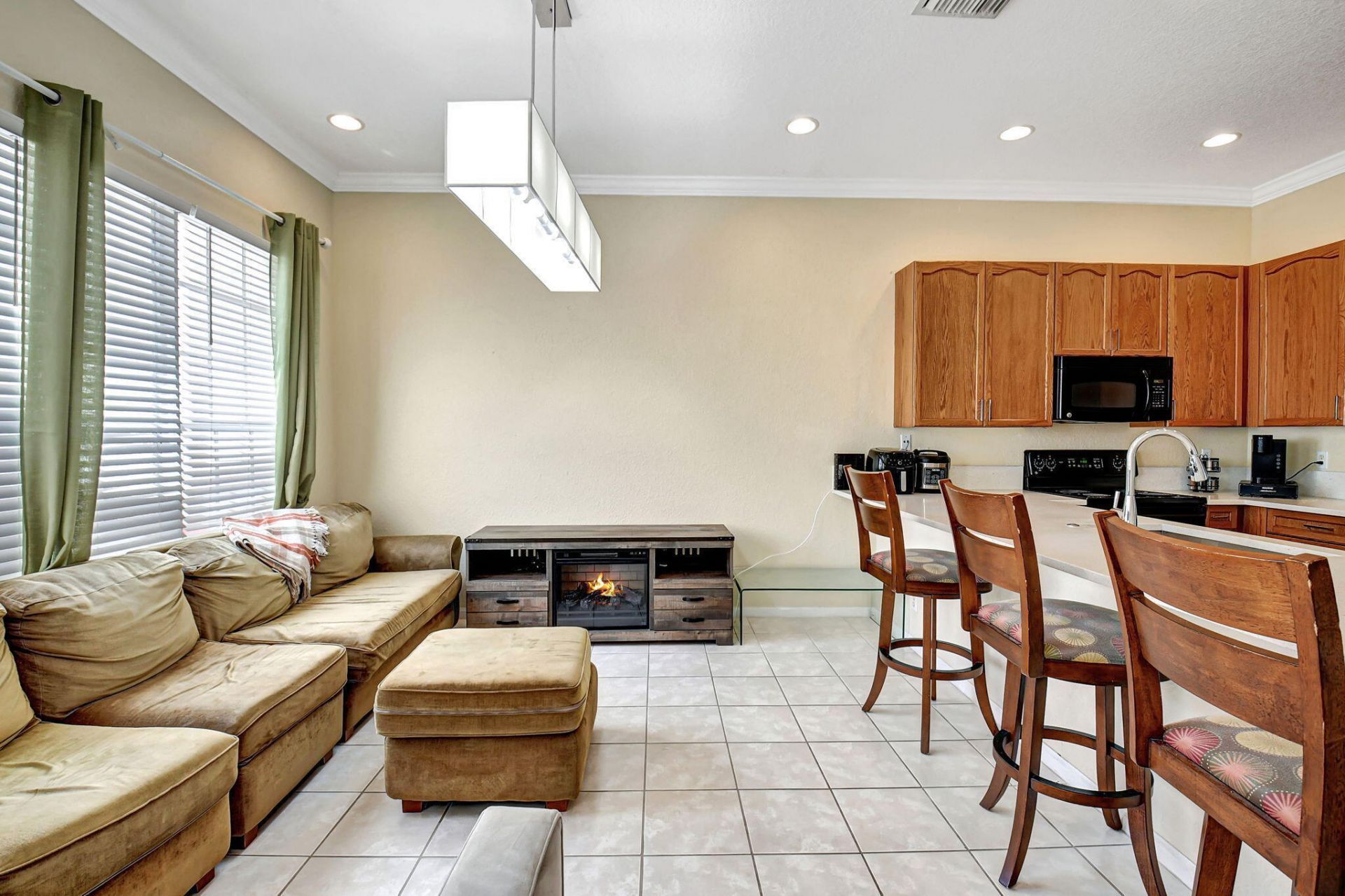608 NW 25th Avenue, Boynton Beach, FL 33426 Photo