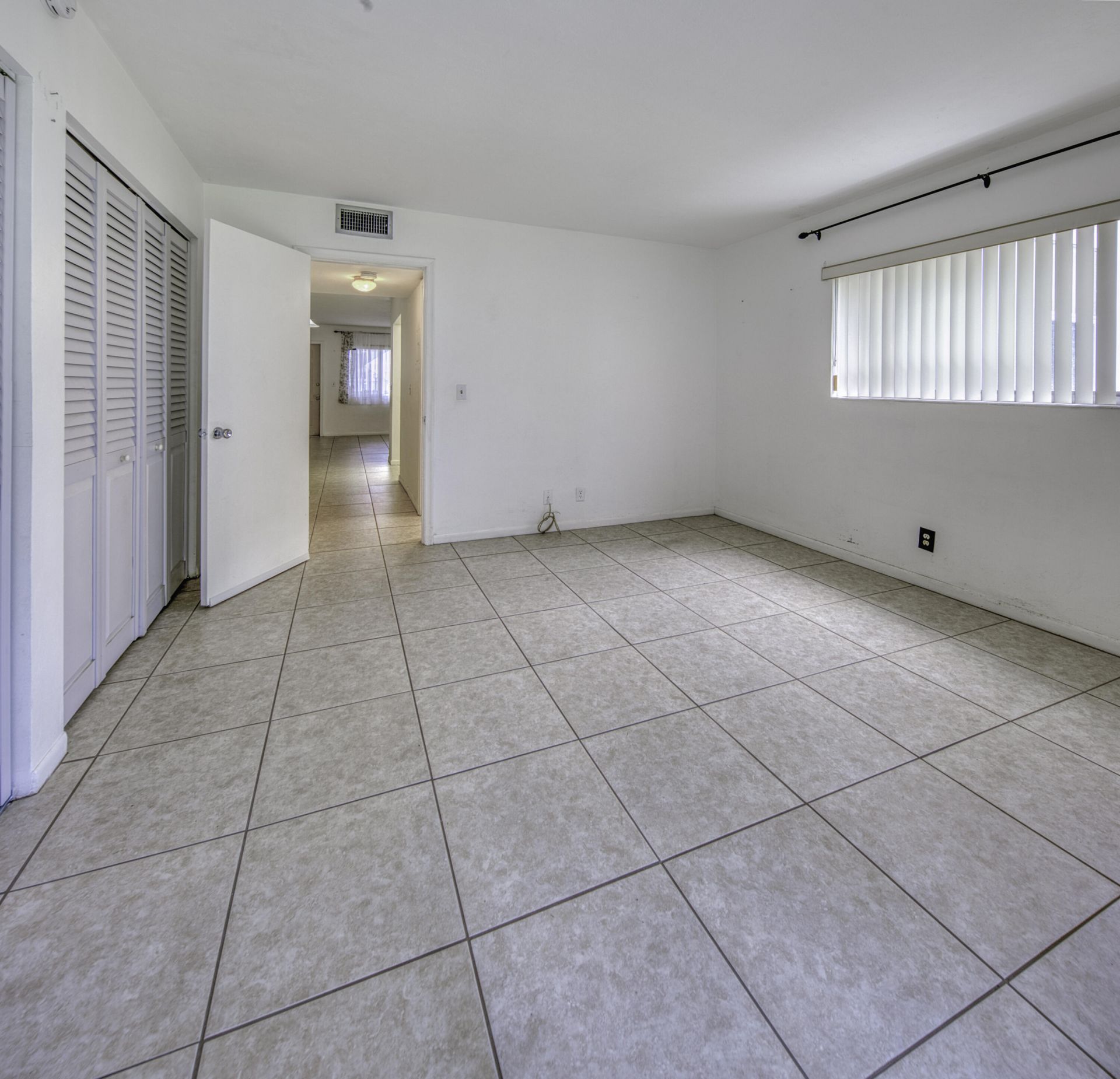 3240 Lake Osborne Drive, Unit 109, Lake Worth Beach, FL 33461 Photo