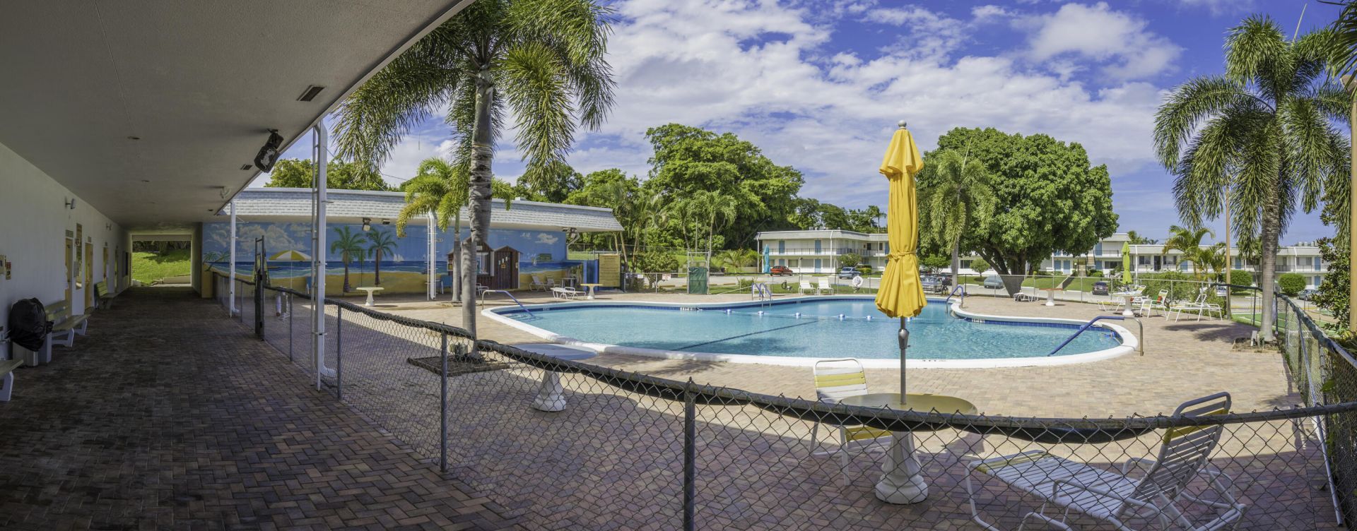 3240 Lake Osborne Drive, Unit 109, Lake Worth Beach, FL 33461 Photo