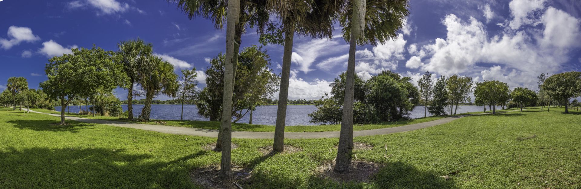 3240 Lake Osborne Drive, Unit 109, Lake Worth Beach, FL 33461 Photo