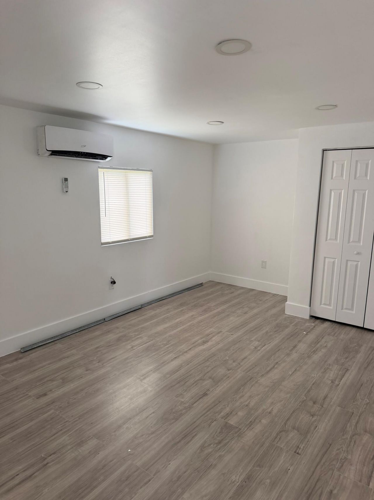 650 NW 214th Avenue, Pembroke Pines, FL 33029 Photo