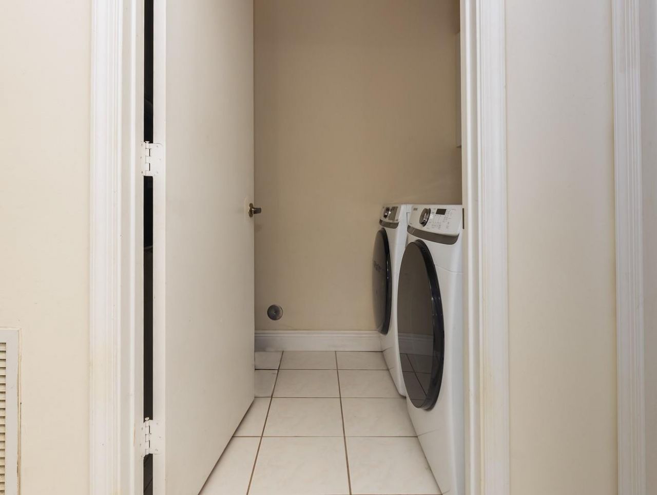 2491 Aragon Boulevard, Unit 2, Sunrise, FL 33322 Photo