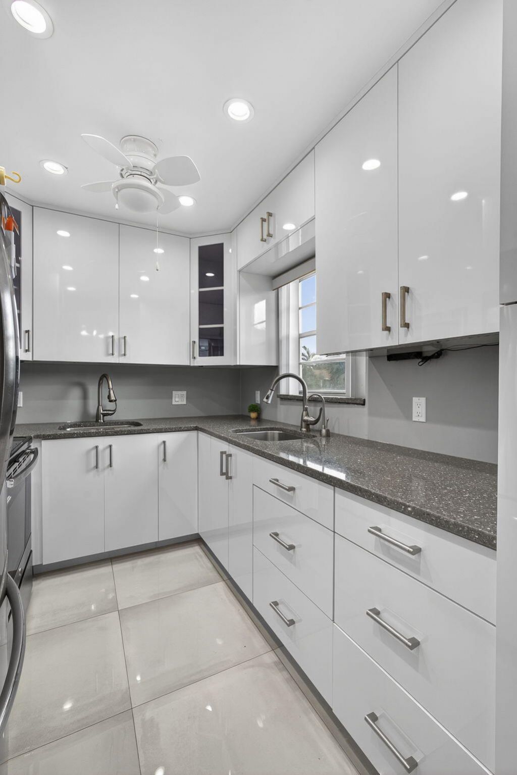 160 Easthampton G, West Palm Beach, FL 33417 Photo