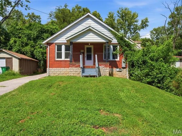 8149 Allen Avenue , St Louis, MO 63114