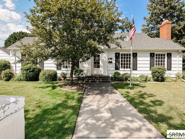 1230 S Higbee Avenue, IDAHO FALLS, ID 83404