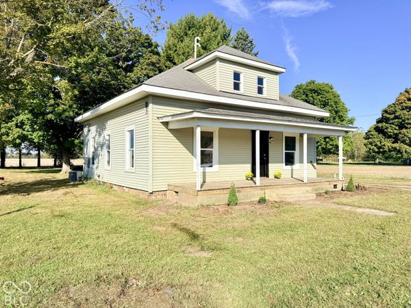 5559 S 1000 E, New Ross, IN 47968