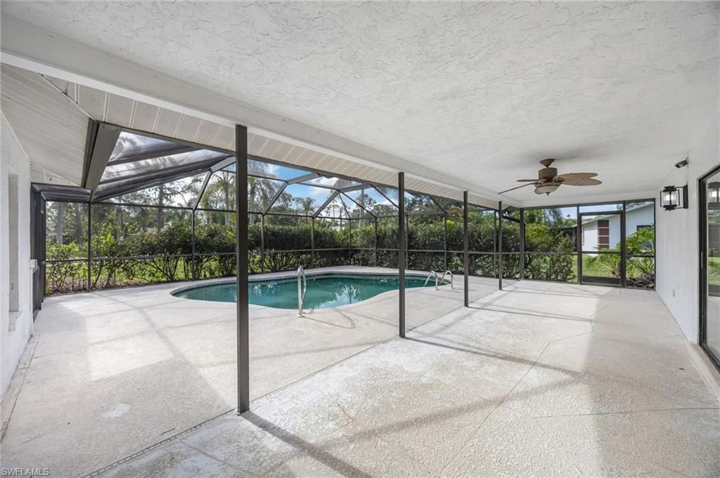25548 Fenner Cir, Bonita Springs, FL 34135 Photo
