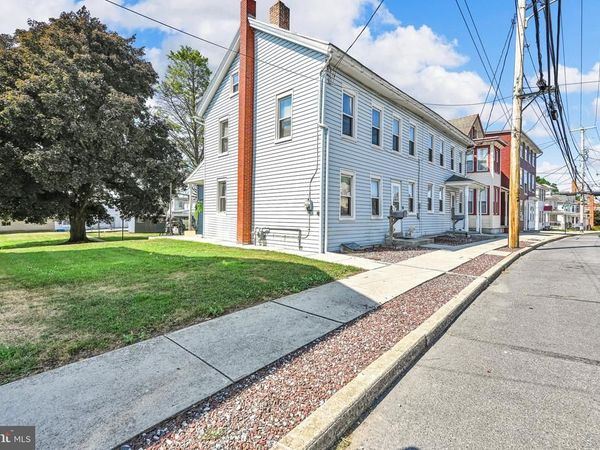 108 E MAIN AVENUE , MYERSTOWN, PA 17067