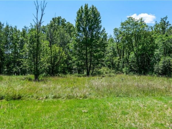 3254 Hommon Road , Ravenna, OH 44266