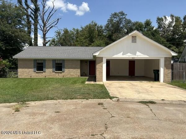 312 Gilliam Place, Greenwood, MS 38930