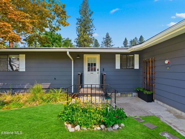 1909 E Pine Hill CT, Coeur d'Alene, ID 83815