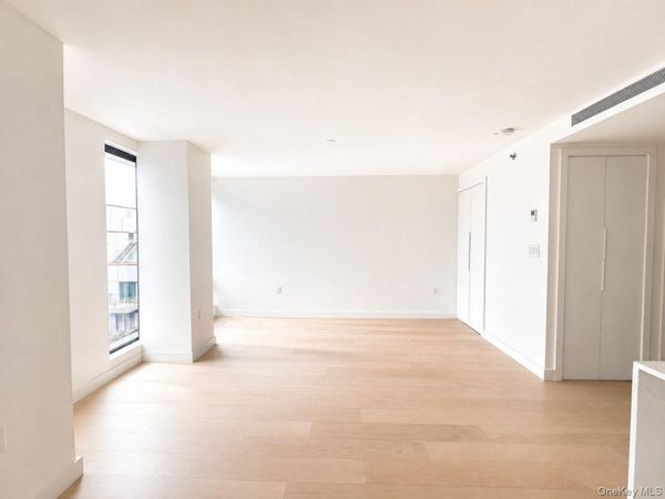 144-49 Northern Boulevard , Unit 722, Flushing, NY 11354