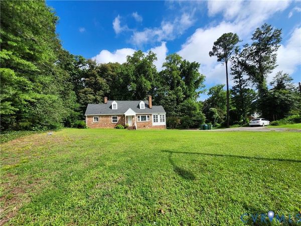 6706 Jahnke Road , Richmond, VA 23225
