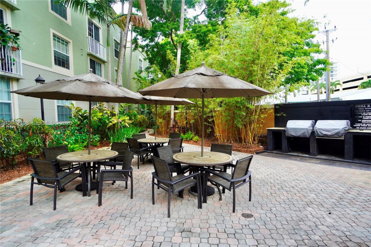 1900 Van Buren St, Unit 118B, Hollywood, FL 33020 Photo