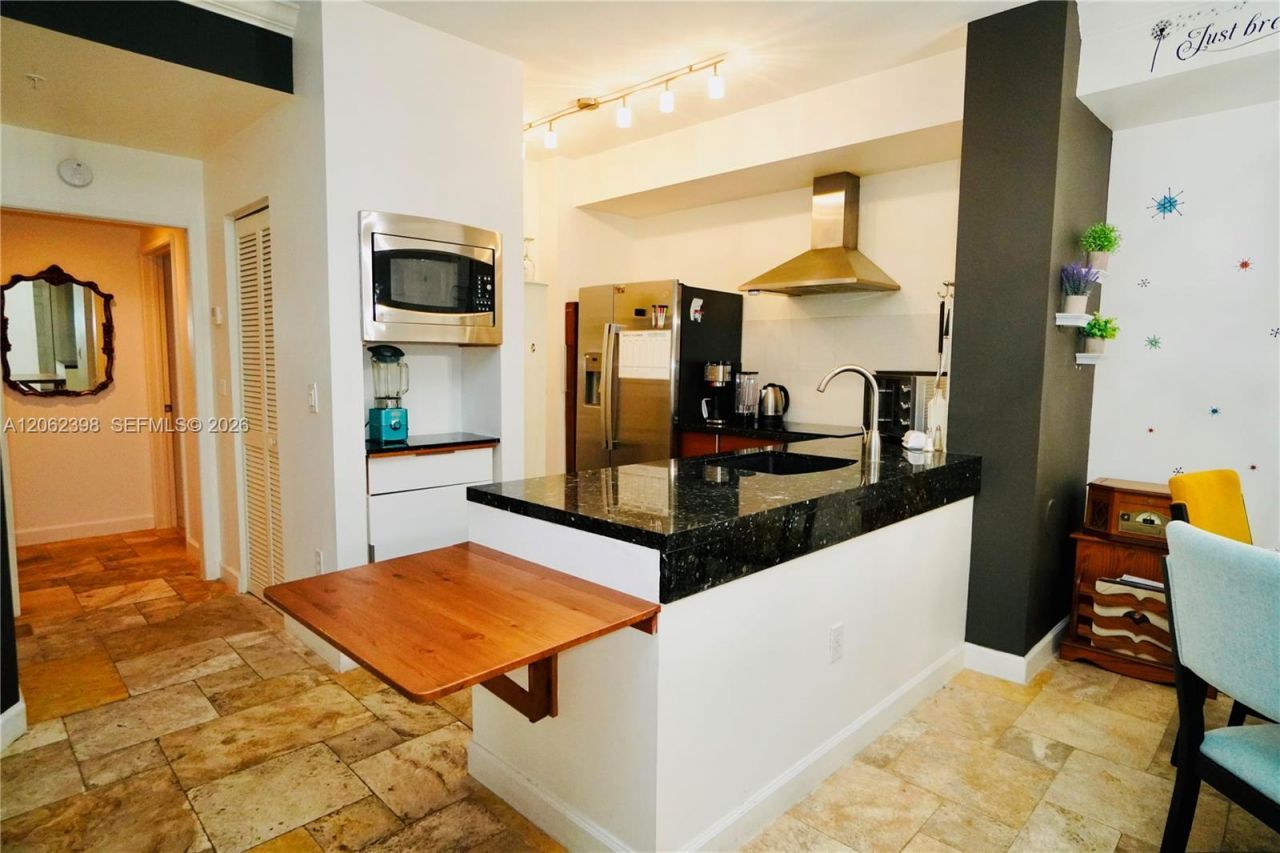 1900 Van Buren St, Unit 118B, Hollywood, FL 33020 Photo