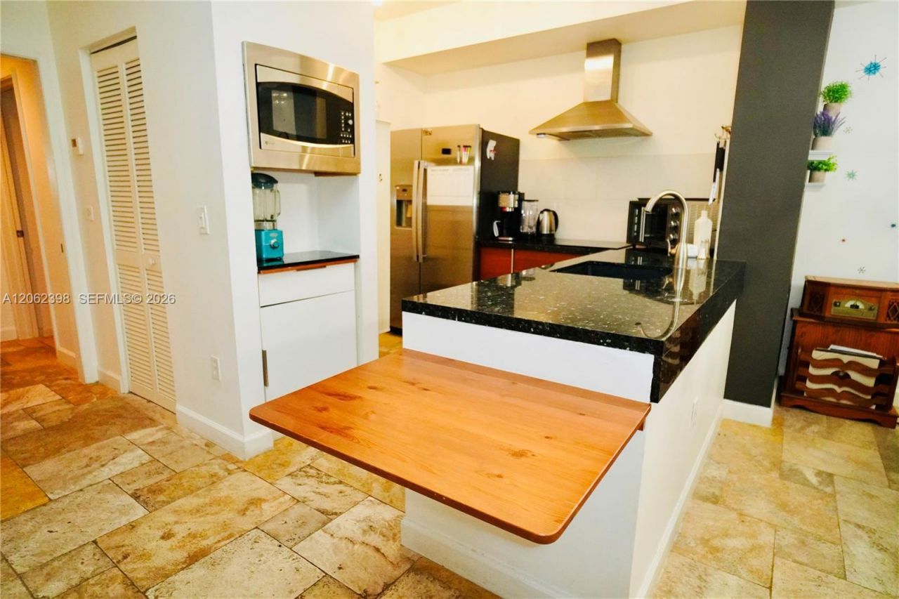 1900 Van Buren St, Unit 118B, Hollywood, FL 33020 Photo