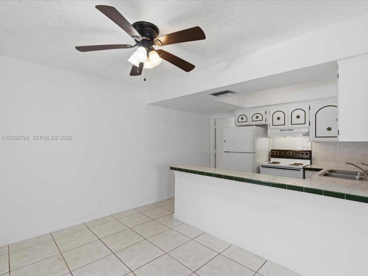 4815 SW 65th Way, Davie, FL 33314 Photo