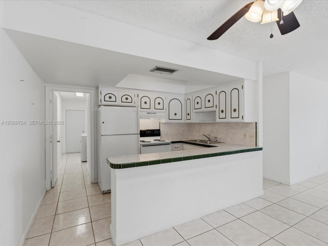 4815 SW 65th Way, Davie, FL 33314 Photo