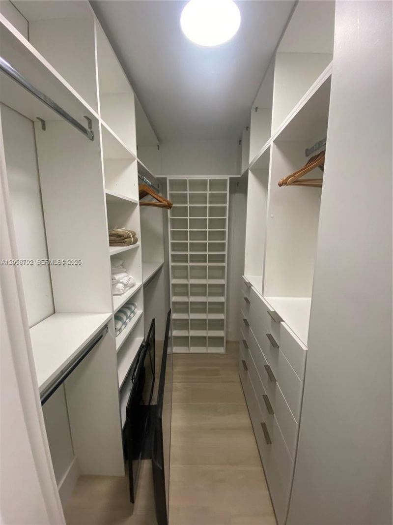 2501 S Ocean Dr Remodeled, Unit 614, Hollywood, FL 33019 Photo